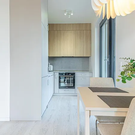 Stylish 1br & 1lr Cozy View * Pressburg