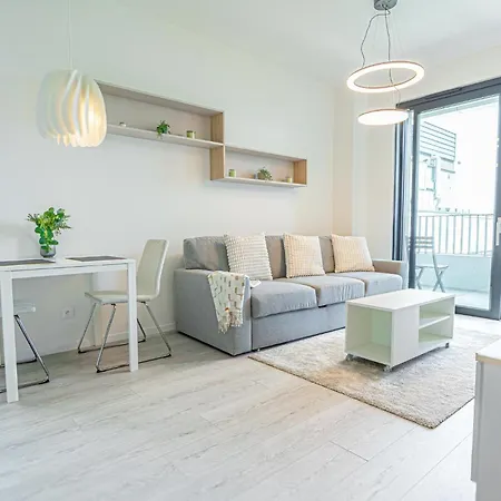 Stylish 1br & 1lr Cozy View * Pressburg