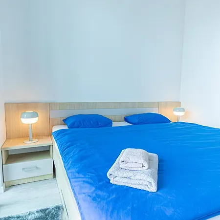 Stylish 1br&1lr Cozy View Apartament Bratysława