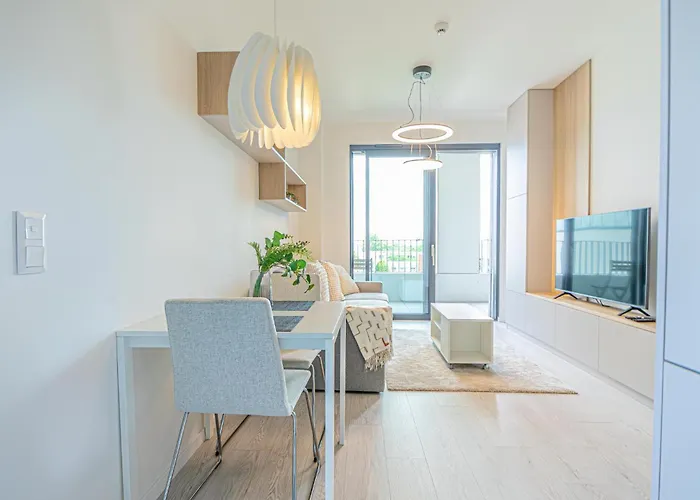 Apartament Stylish 1br&1lr Cozy View Bratysława