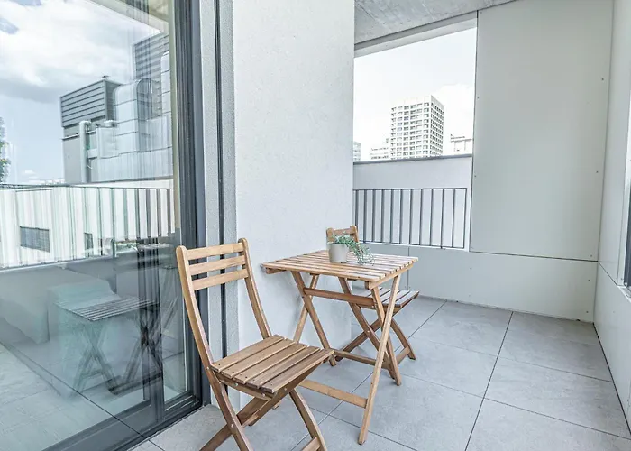 Apartament Stylish 1br&1lr Cozy View Bratysława