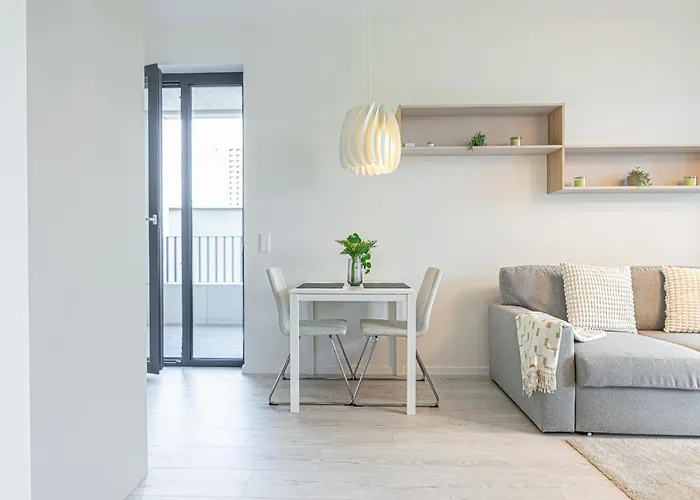 Apartament Stylish 1br&1lr Cozy View