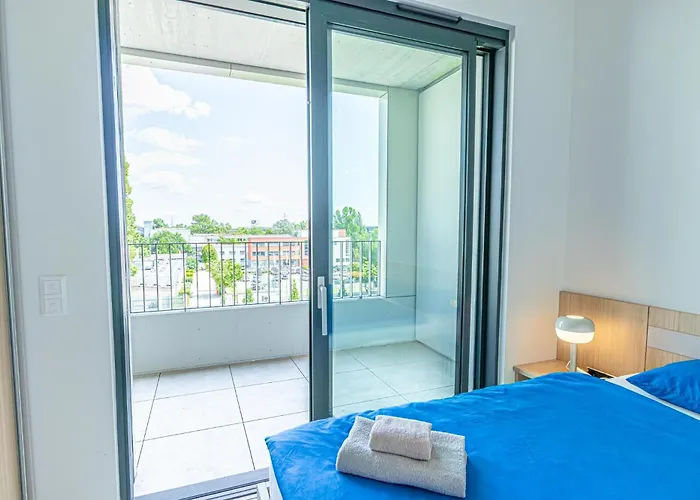 Stylish 1br&1lr Cozy View Bratysława